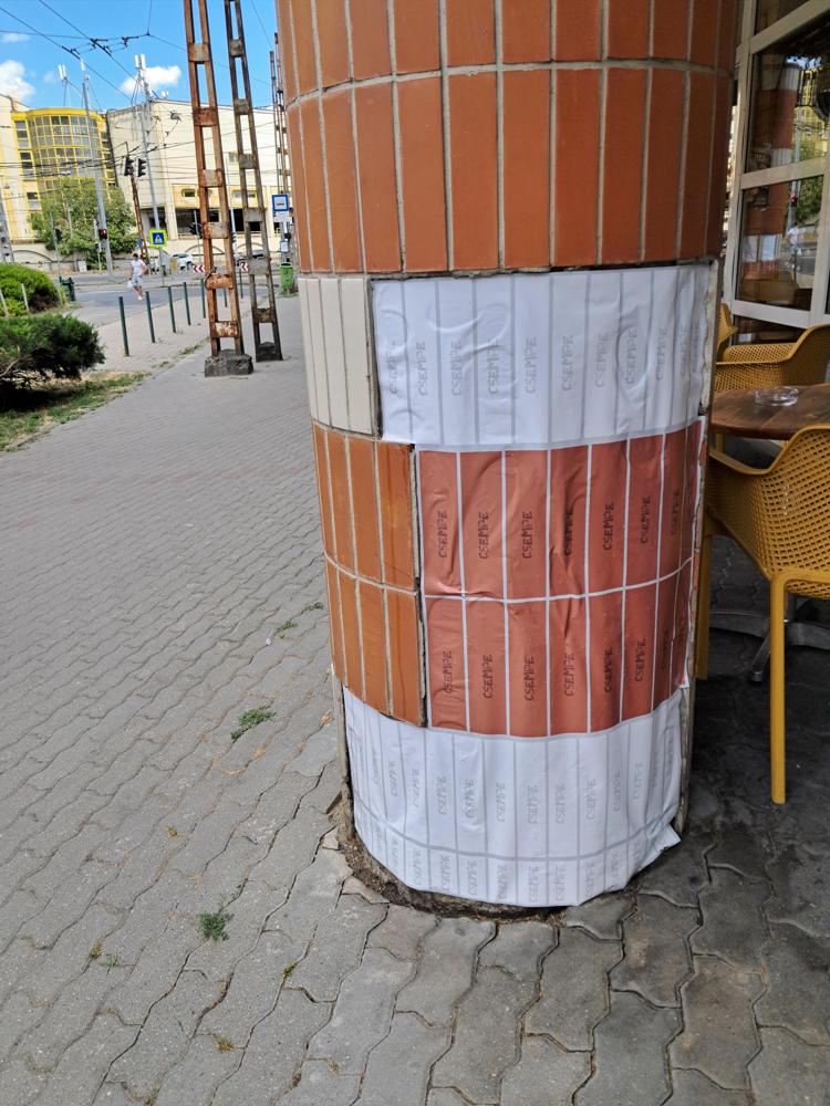 Hiányzó csempe