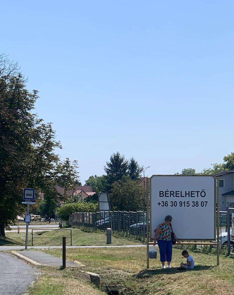 Buszmegállósítás